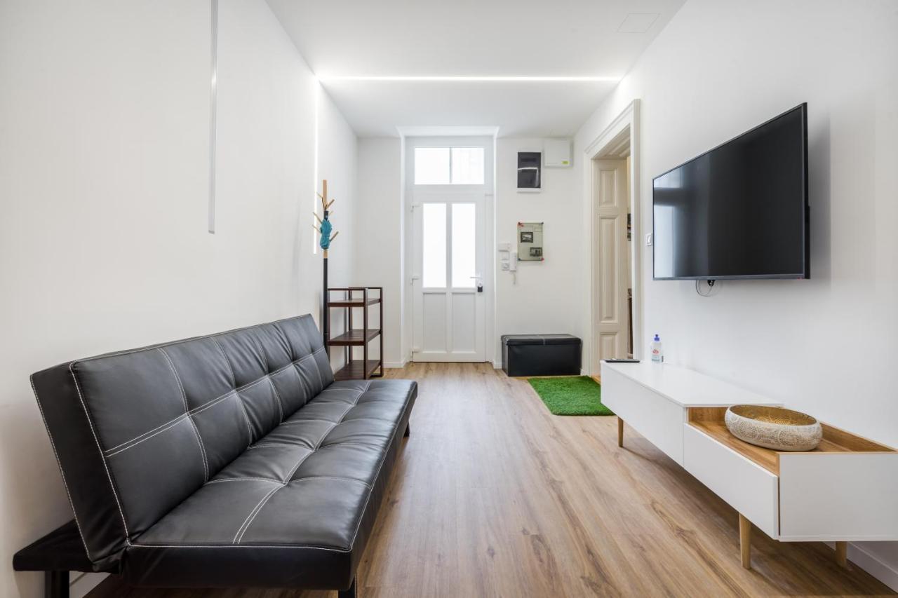 Bpr Stylish Vagabond Apartment With Ac 부다페스트 외부 사진